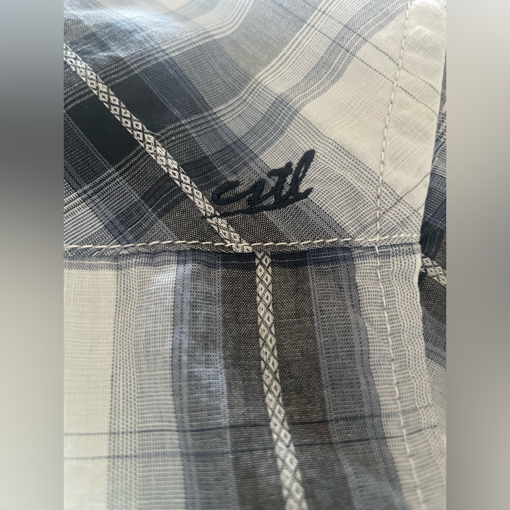 Coastal Pearl Button up Plaid Shirt XXL